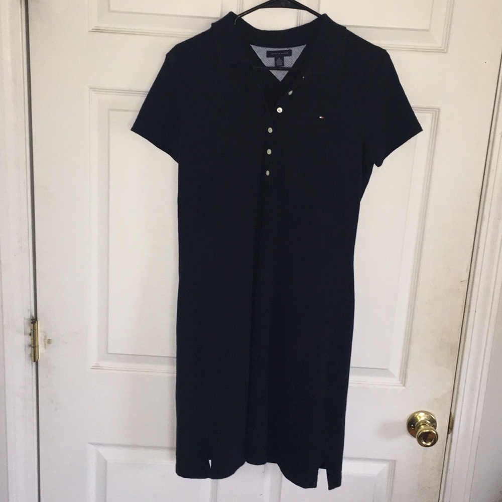 Navy blue Tommy Hilfiger dress. Size medium.
